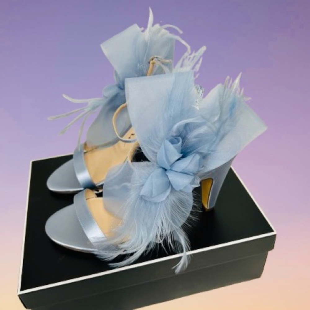 Nina Women Sheryl Almond Toe Dress Sandals 9.5 M Icy Blue Crystal Satin/Feather - Picture 12 of 16
